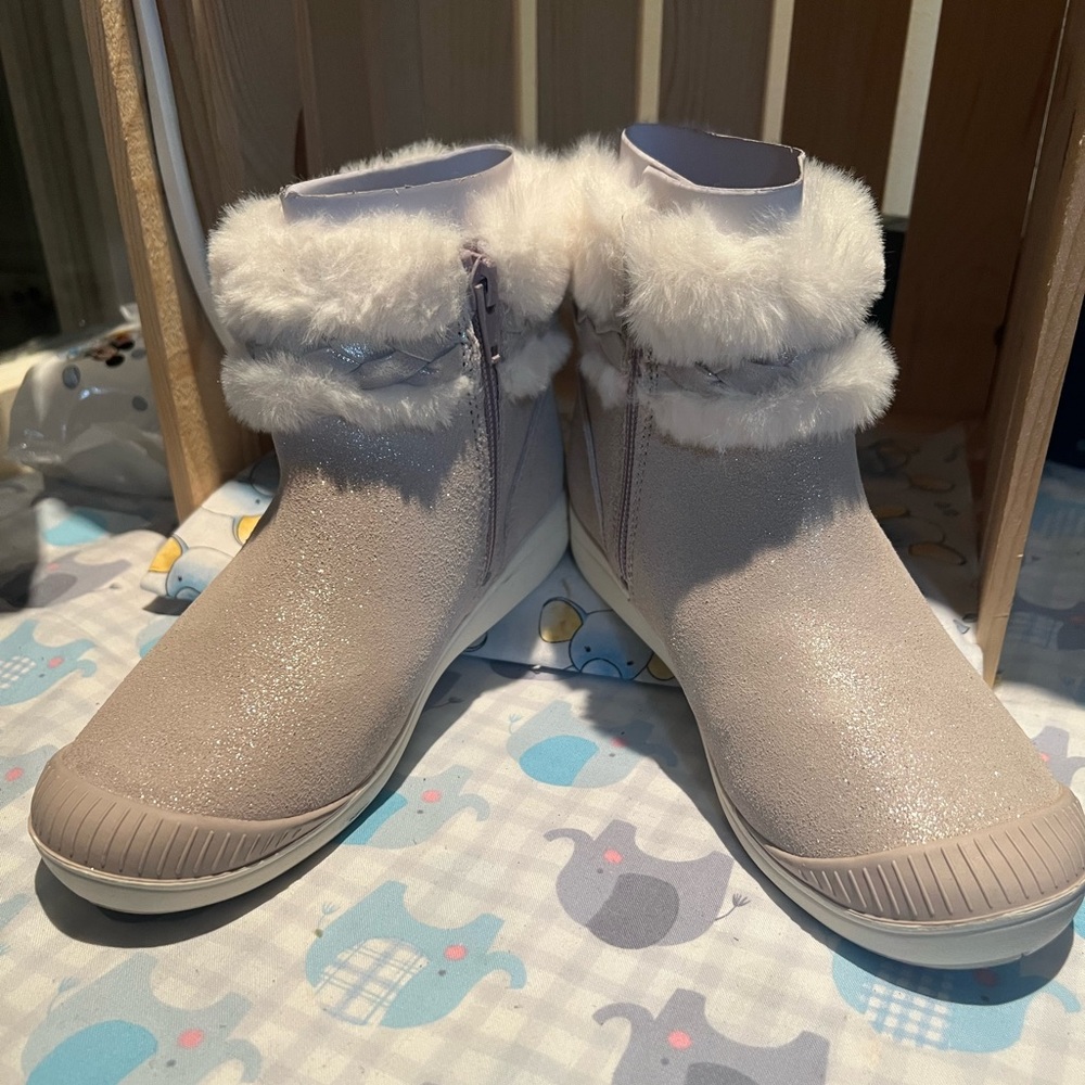 Boots for girl